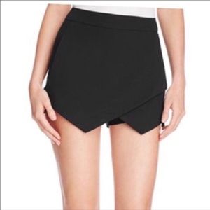 Aqua black skort